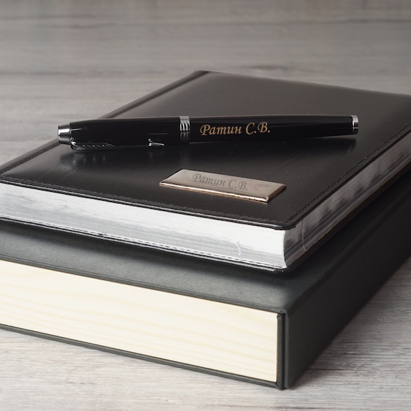Подарочный набор кожаный ежедневник и ручка Parker с гравировкой Тауэр