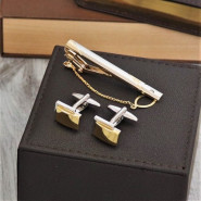 Набор запонки и зажим для галстука "Ливерпуль" с гравировкой