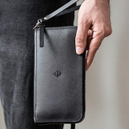 Портмоне на молнии с гравировкой "Авиатор-lux", цвет черный