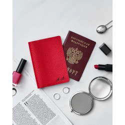 Обложка на паспорт кожаная "Люси", цвет красный
