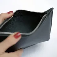 Кожаный несессер с гравировкой, цвет бежевый