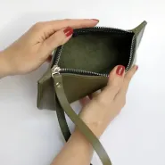 Кожаный несессер с гравировкой, цвет розовый