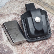 Зажигалка Zippo с гравировкой в черном чехле