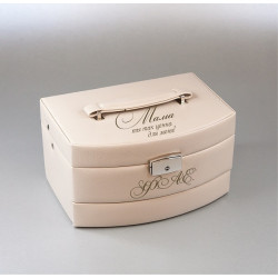 Шкатулка для украшений с персональной гравировкой "Алиса", цвет бежевый