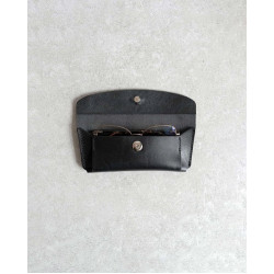 Чехол для очков с персональной гравировкой