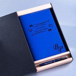 Подарочный набор ежедневник со сменным блоком и ручка Pierre Cardin с гравировкой "Сорренто", цвет синий