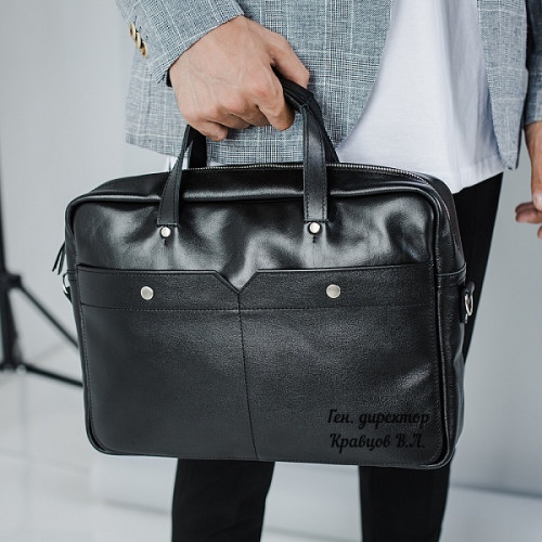 Кожаная сумка с гравировкой "Case Black"