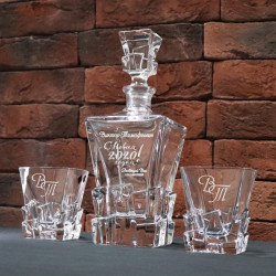 Набор штоф и 2 стакана для виски в подарочной деревянной коробке с гравировкой "Кубики льда"