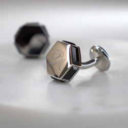 Запонки с гравировкой "Шерл"