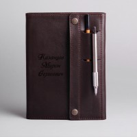 Дизайнерский кожаный ежедневник на кнопках с гравировкой, цвет коричневый