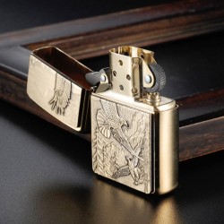 Зажигалка Zippo "Golden Eagle" с гравировкой на обратной стороне
