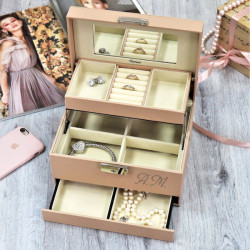 Шкатулка для украшений с персональной гравировкой "Ориан"