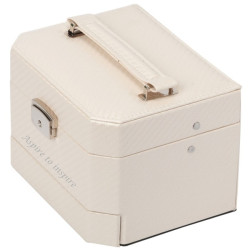 Шкатулка для украшений с персональной гравировкой «Лолита», цвет бежевый
