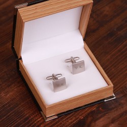 Запонки с гравировкой в подарочной коробке