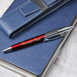 Шарикова ручка Pierre Cardin EASY с гравировкой, цвет красный