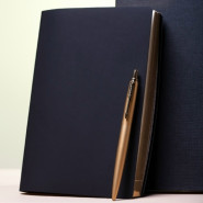 Подарочный набор ручка Pierre Cardin и дизайнерский ежедневник с персональной гравировкой "Арсенал"