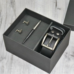 Подарочный набор мужских аксессуаров с персональной гравировкой "Шамблес"