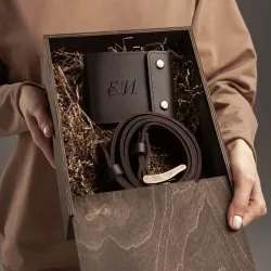 Подарочный набор мужских аксессуаров с персональной гравировкой "Галлас", цвет коричневый