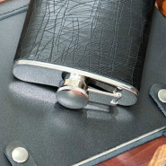 Фляга с персональной гравировкой "Октант"