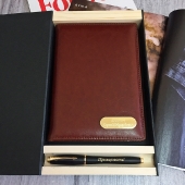 Набор кожаный коричневый ежедневник и ручка Parker Urban