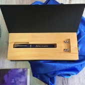 Эксклюзивный набор ручка  Parker + серебряные запонки в коробке