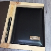 Набор ручка Parker и кожаный ежедневник, цвет черный