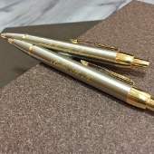 Ручка Parker, цвет серебро/золото