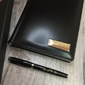 Набор кожаный ежедневник и ручка Parker 