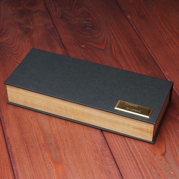 Набор ручка и запонки с гравировкой в деревянной коробке