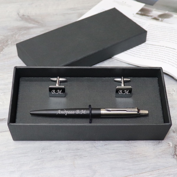 Подарочный набор ручка Parker c гравировкой и запонки Royal