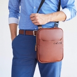 Мужская сумка из кожи с гравировкой, цвет рыжий