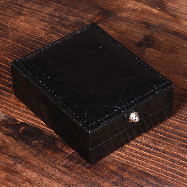 Коробка для запонок, глянец, цвет черный (+600р)