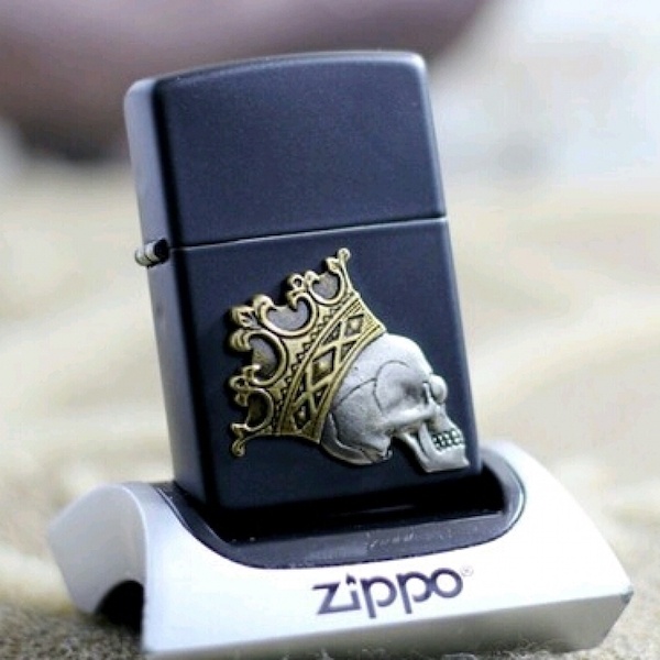 Зажигалка ZIPPO Classic с покрытием Black Matte